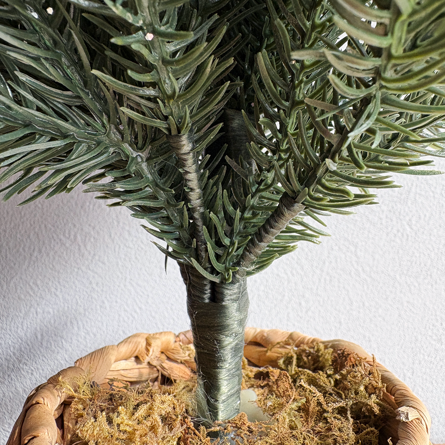 【フェイクグリーン】期間限定販売 クリスマスツリー ナチュラルバスケット 55cm - Christmas Tree