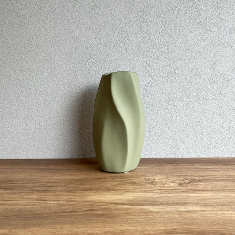 【花瓶】エスピラルベース ハーバルグリーン  高さ16cm