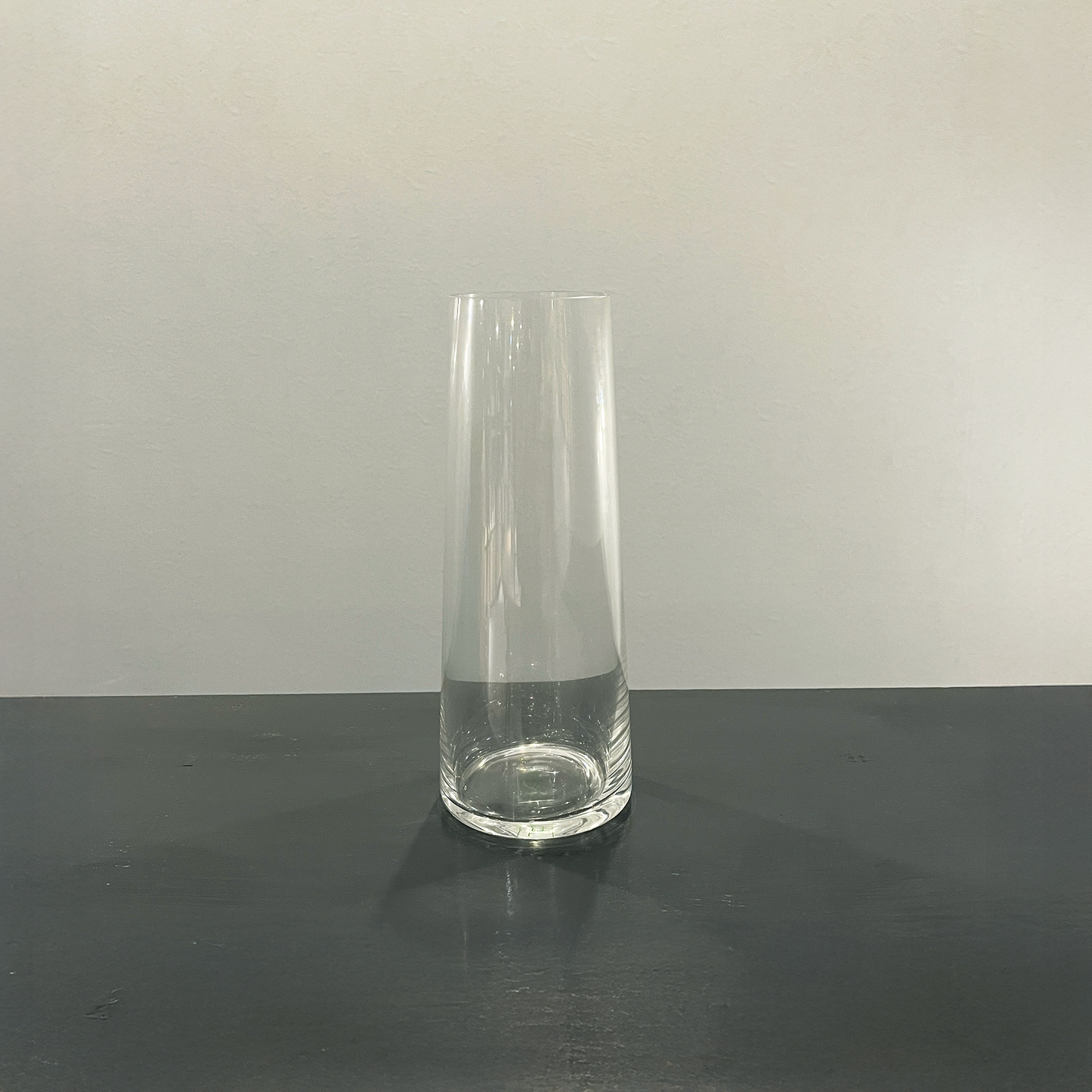 ガラスベース  円すい型　高さ22cm1