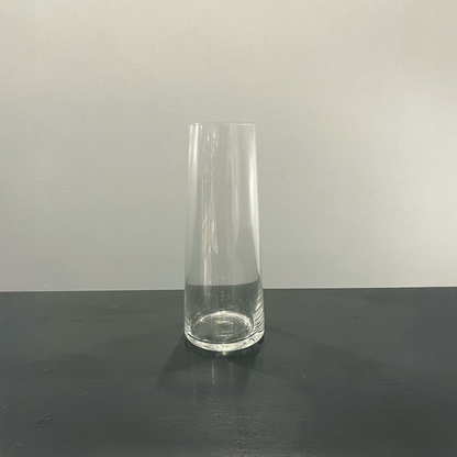 ガラスベース  円すい型　高さ22cm1