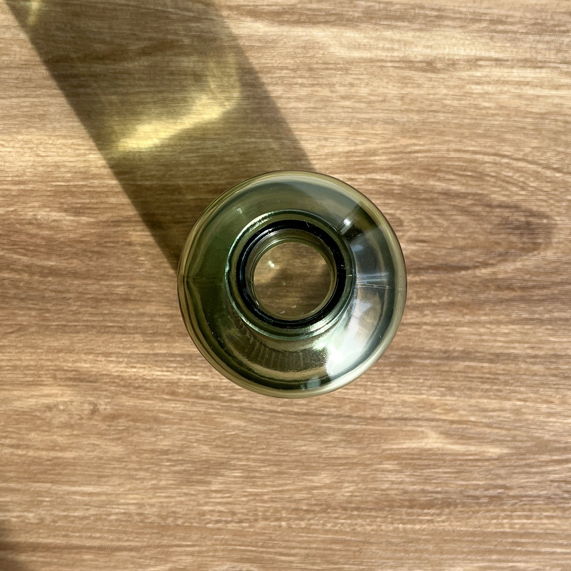 スモーキーグリーンガラスボトル プティ  高さ12.5cm 3